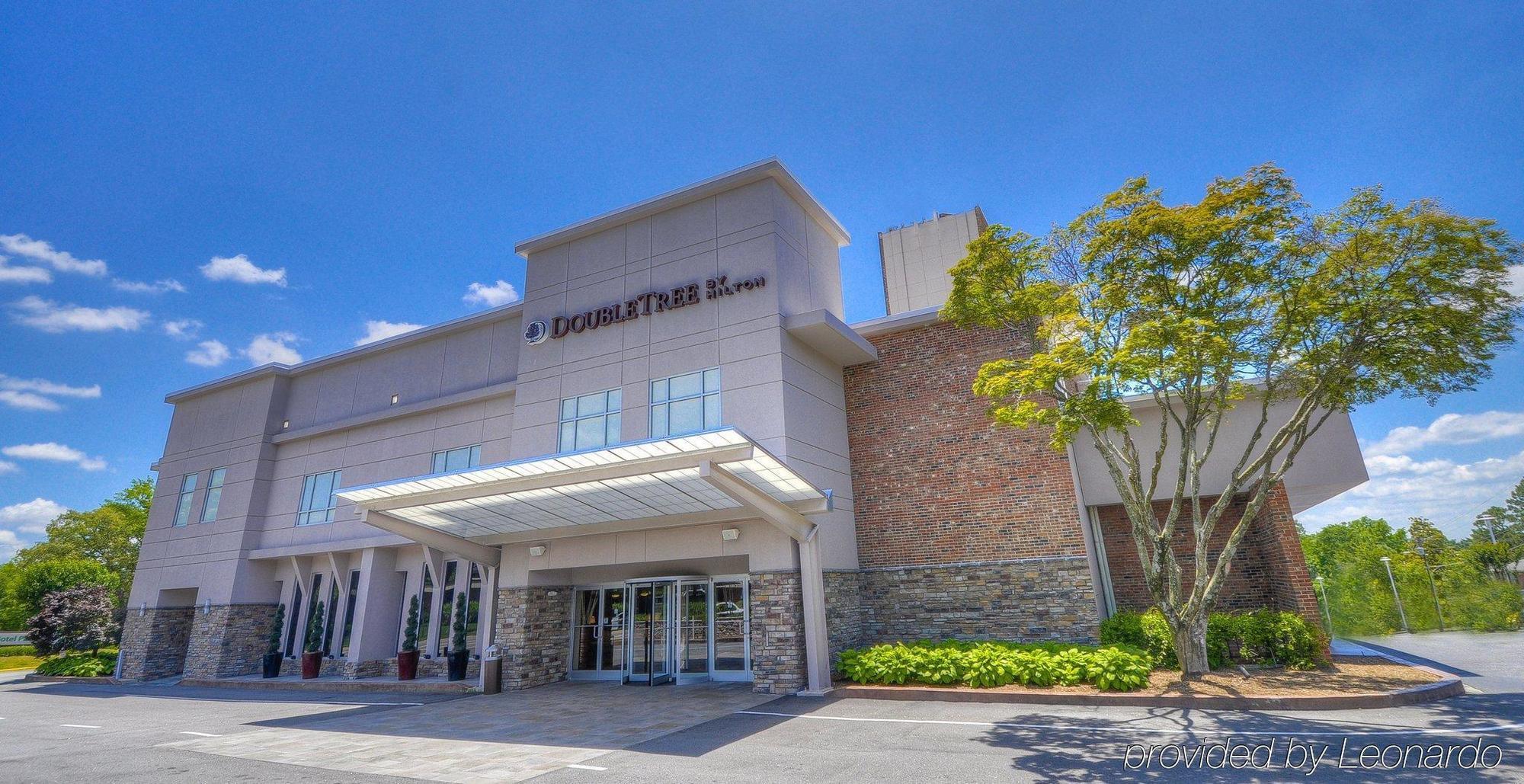 Doubletree By Hilton Hotel Raleigh - Brownstone - University Esterno foto