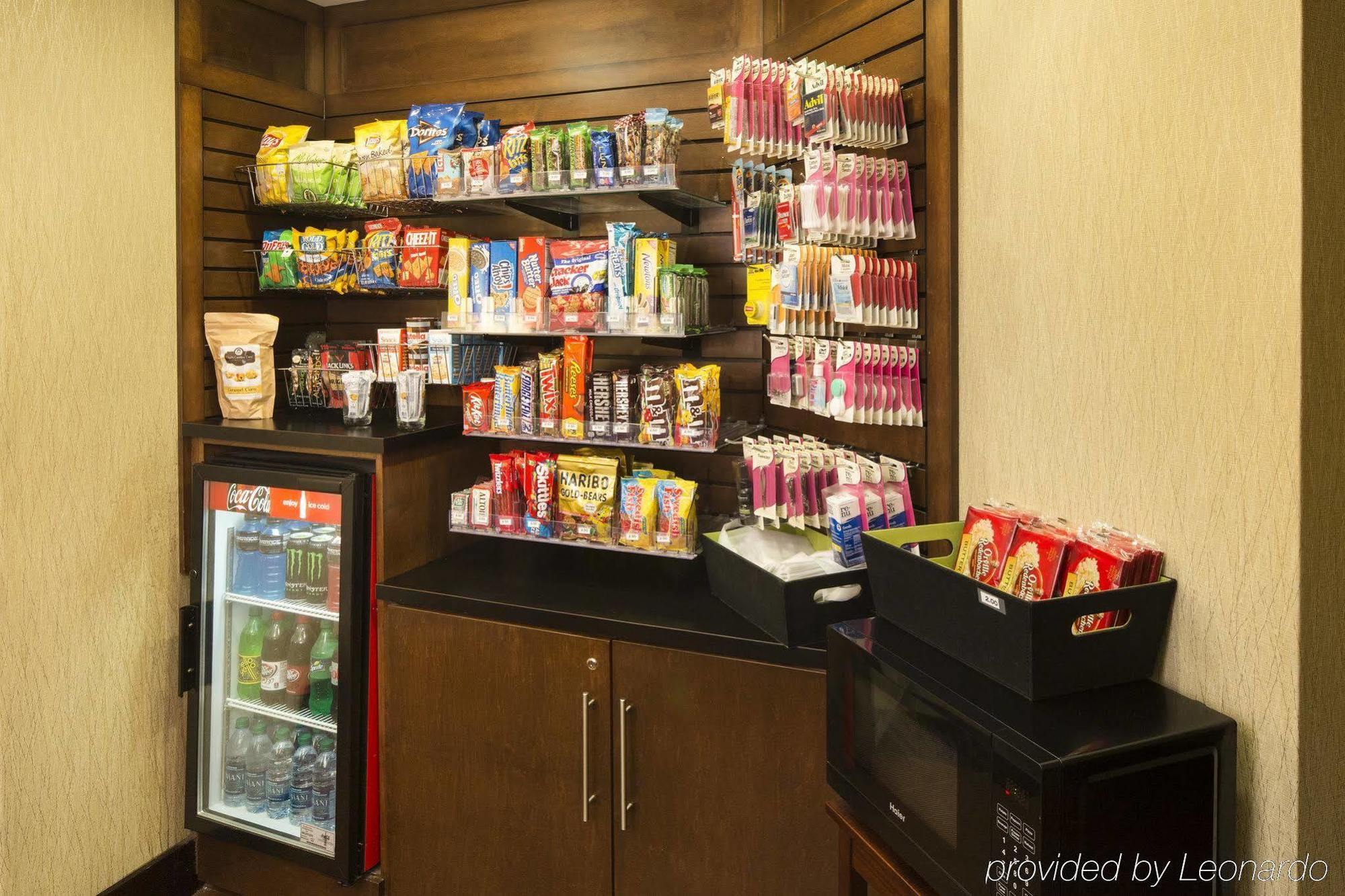 Doubletree By Hilton Hotel Raleigh - Brownstone - University Esterno foto